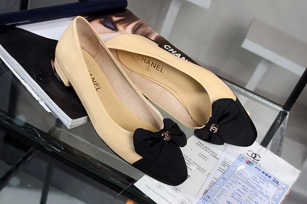 CHANEL Shallow mouth flat shoes Women--100